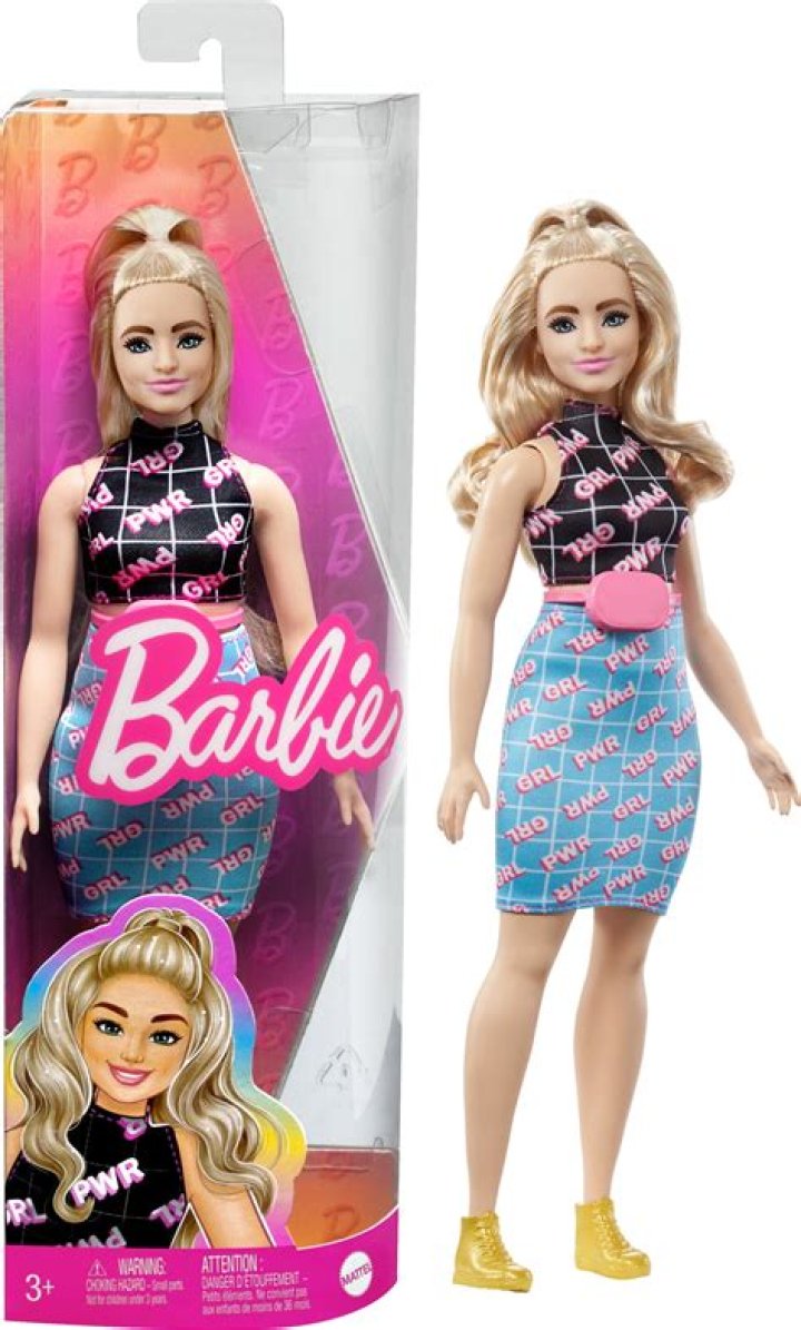 What size is curvy Barbie?